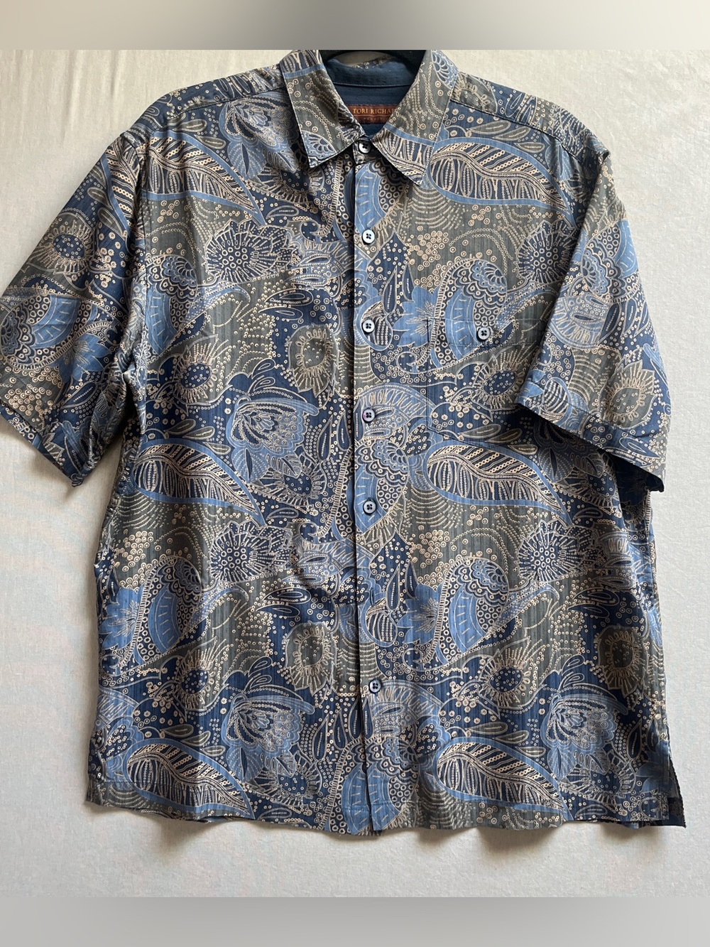Tori Richard Silk Paisley Short Sleeve Button Down Shirt M